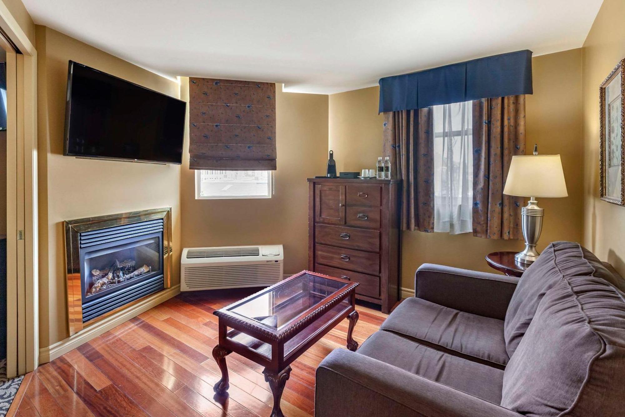 The Parlour Inn Ascend Hotel Collection ストラトフォード エクステリア 写真