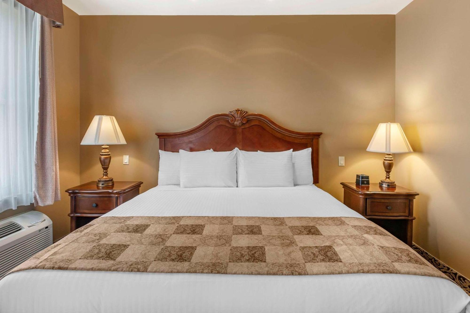 The Parlour Inn Ascend Hotel Collection ストラトフォード エクステリア 写真