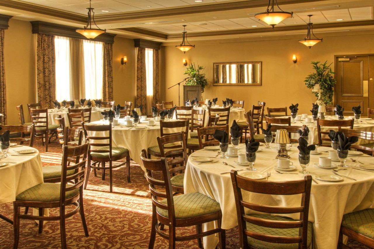 The Parlour Inn Ascend Hotel Collection ストラトフォード レストラン 写真